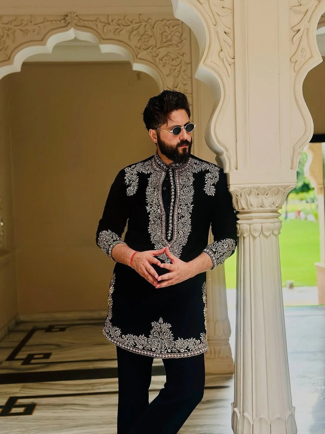 Black Antique Viscose Kurta Full Set With Embroidery