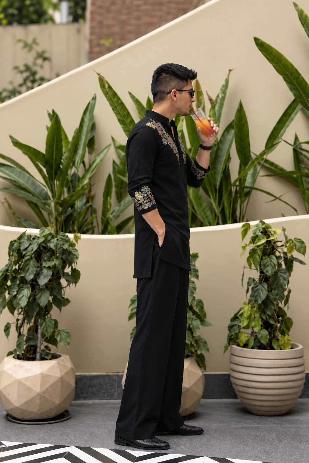 Blossom Black Adition Kurta Set With Embroidery
